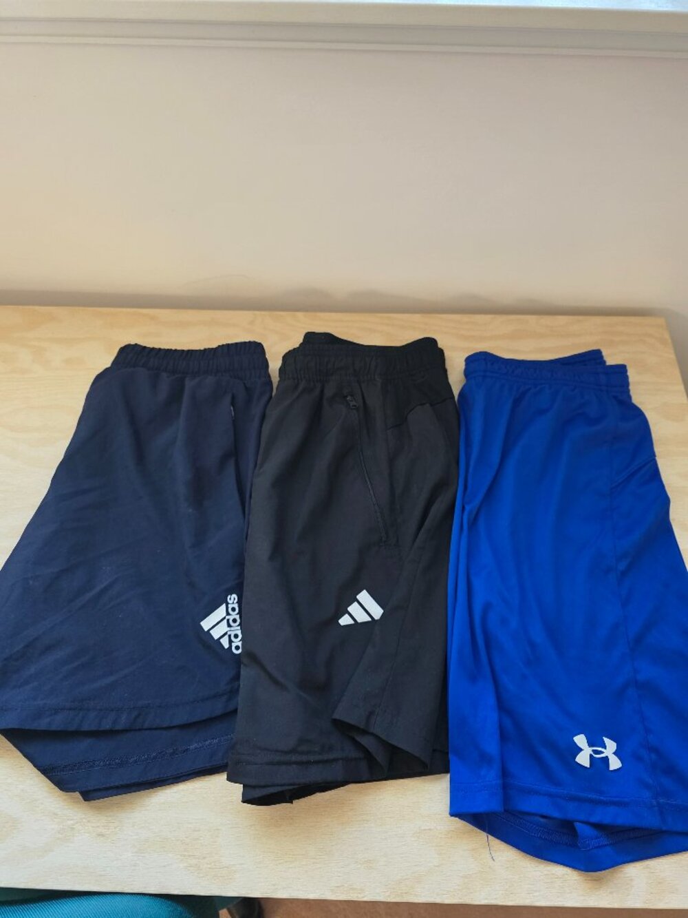 Men's Adidas/Under Armour Medium 7" Inseam Black/Blue Athletic Shorts Bundle x3